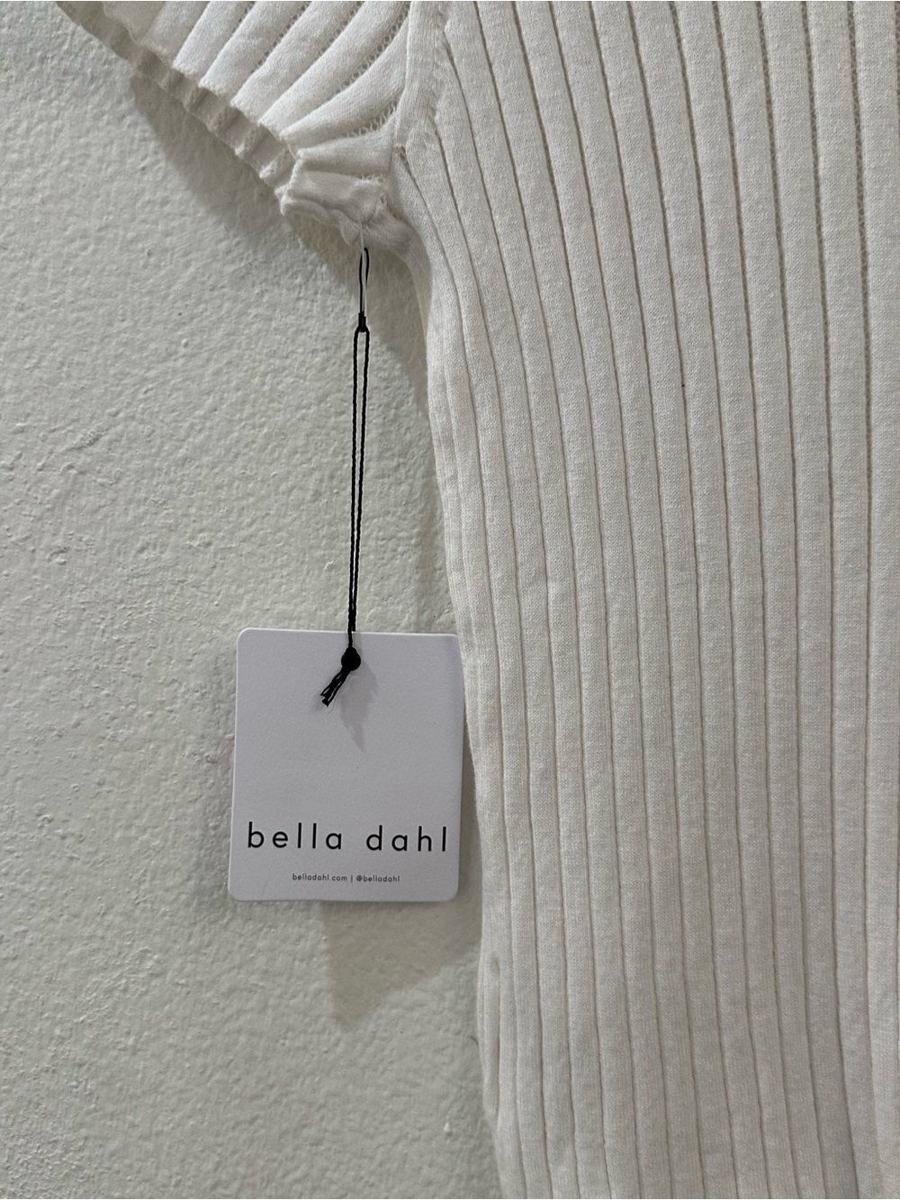 Bella Dahl Bella‎ Cap Sleeve Cashmere Blend Henley Top Size Medium NWT White - Picture 8 of 11